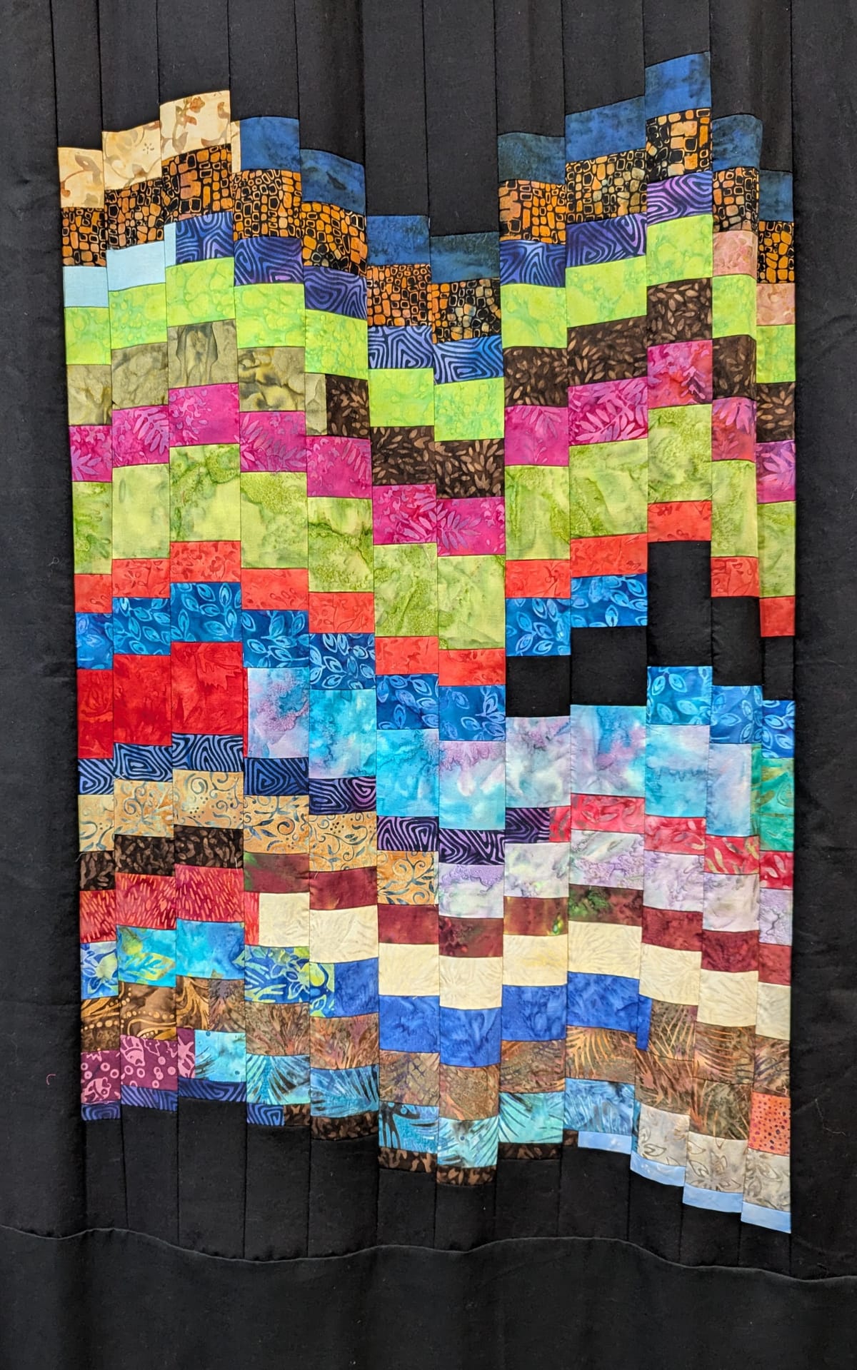 Strip piecing curtain